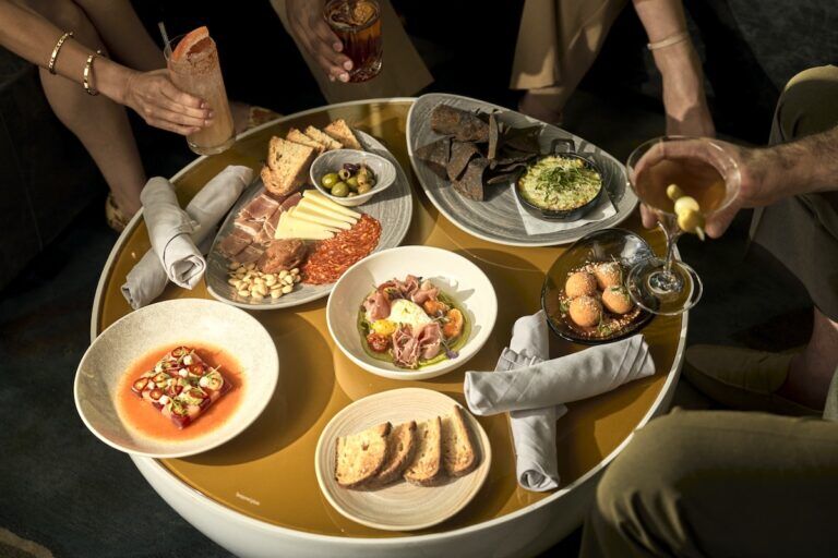 Asu Fall Phoenix Dining News: Christmas is Coming + Community Support