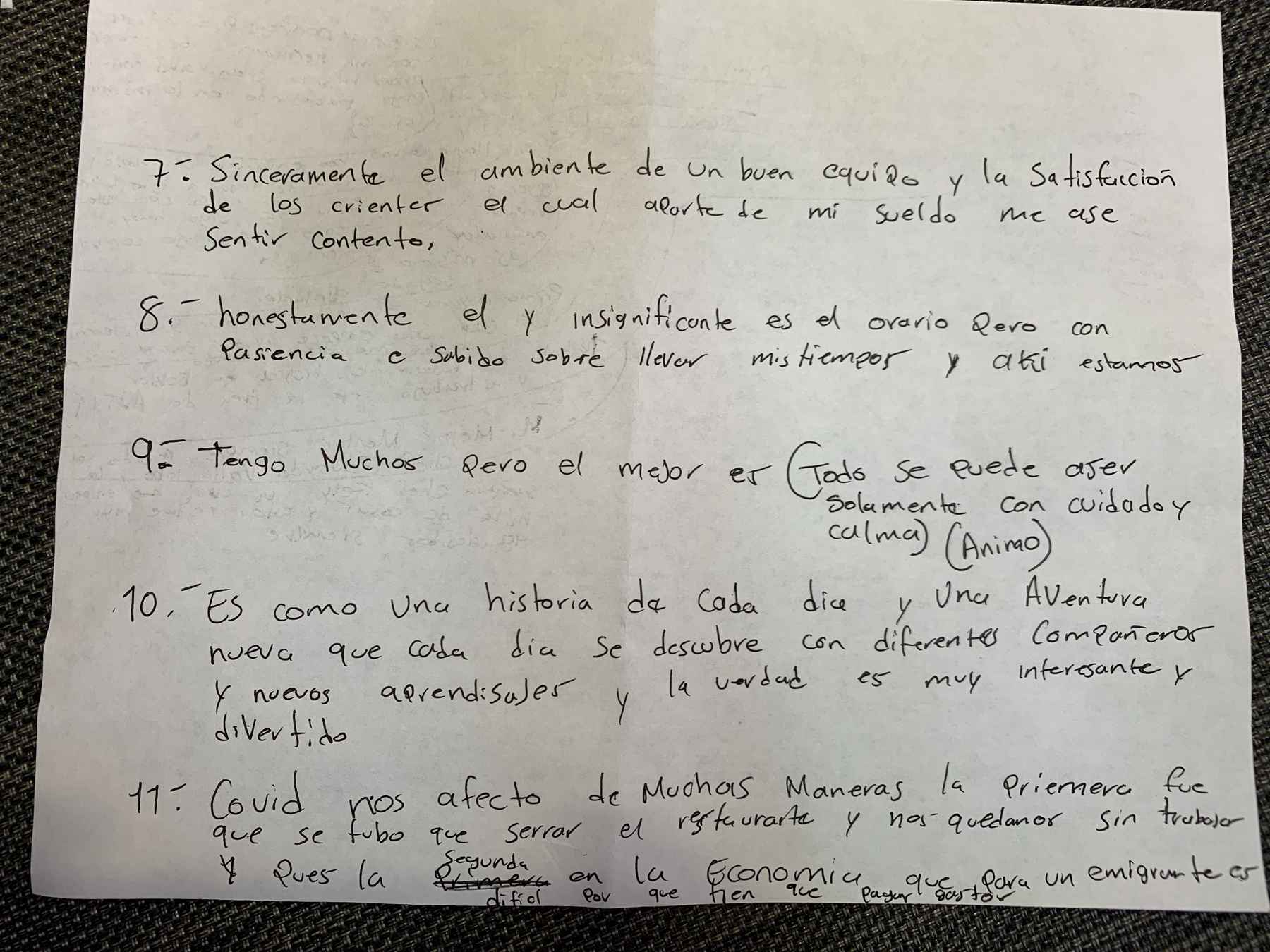Handwritten list of answers in Spanish for Kitchen Culture Q&A unsung heroes.
