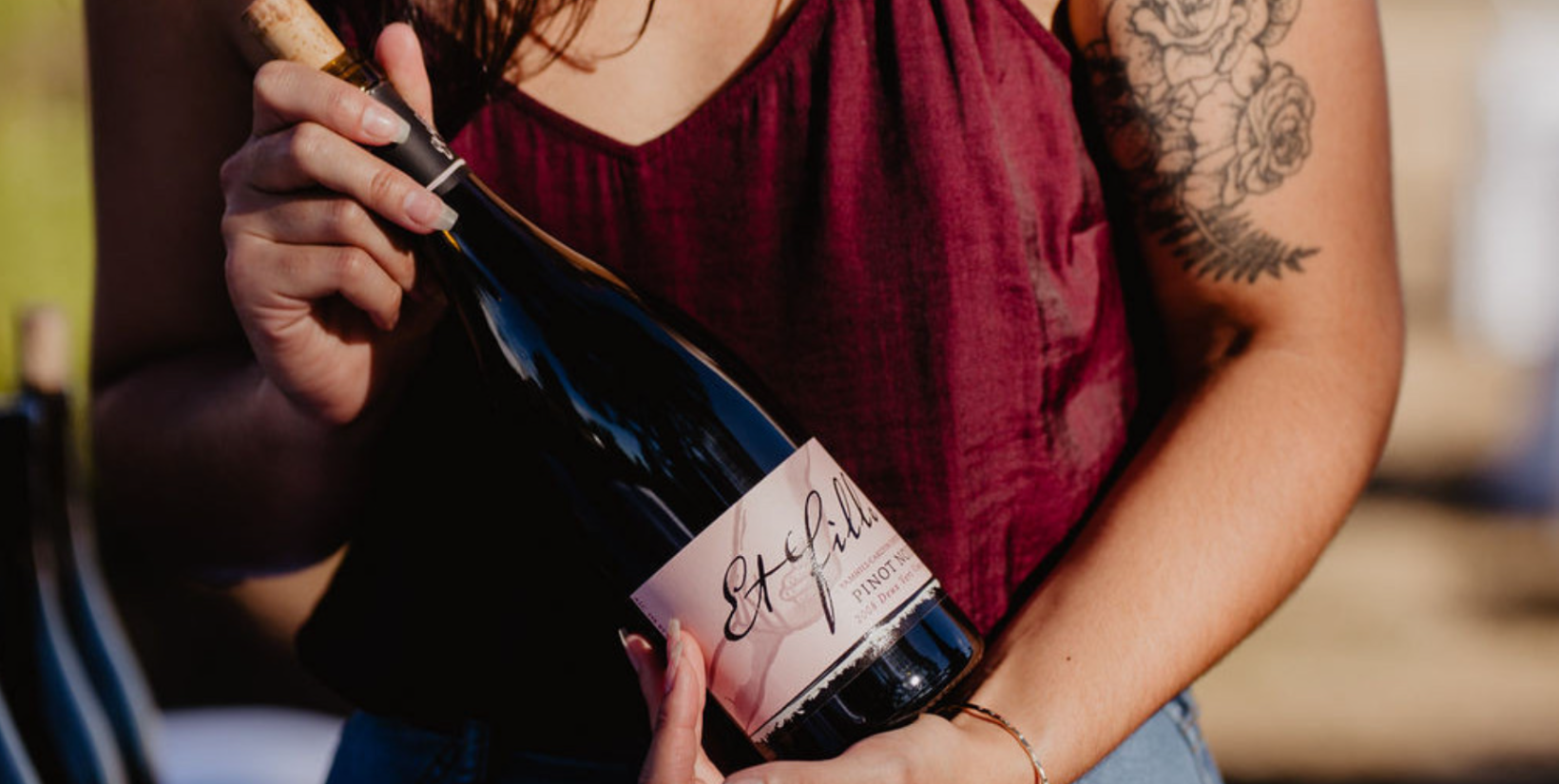 Et Fille Willamette Valley Pinot Noir. Image courtesy of Et Fille Winery Instagram.
