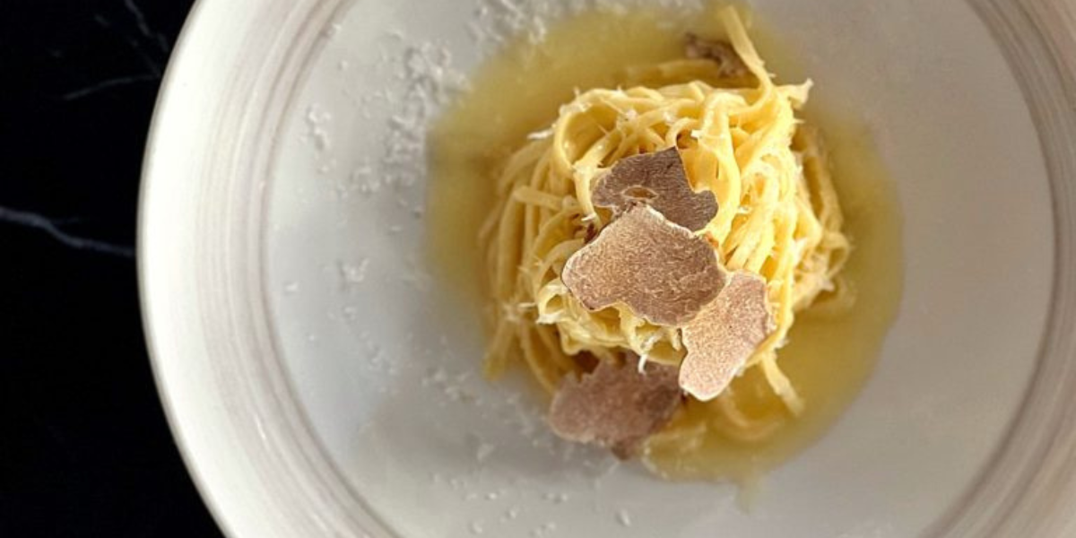 7-course tasting menu that includes both black and white truffles