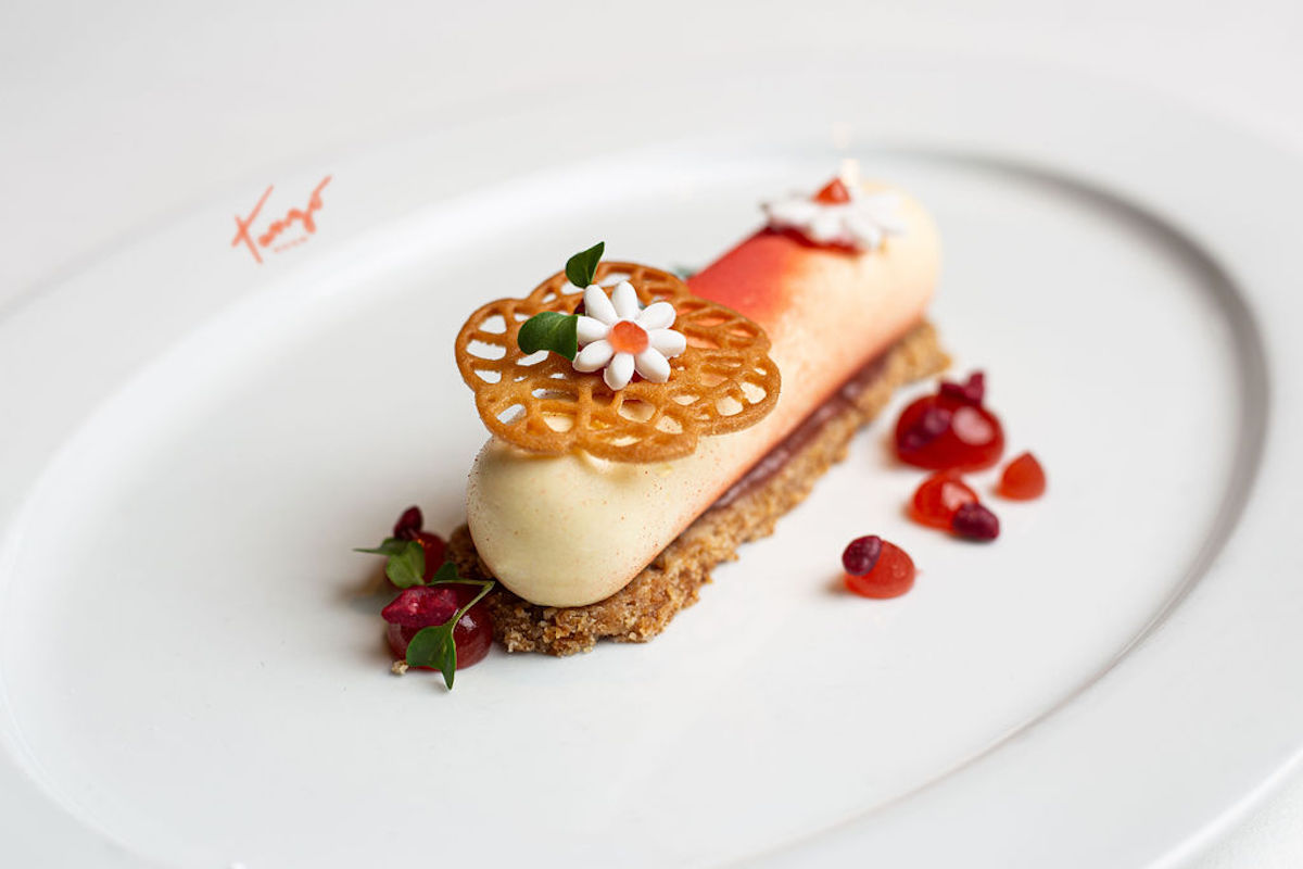 Playful cheesecake presentation at Tango Room. | Photo by Tango Room
