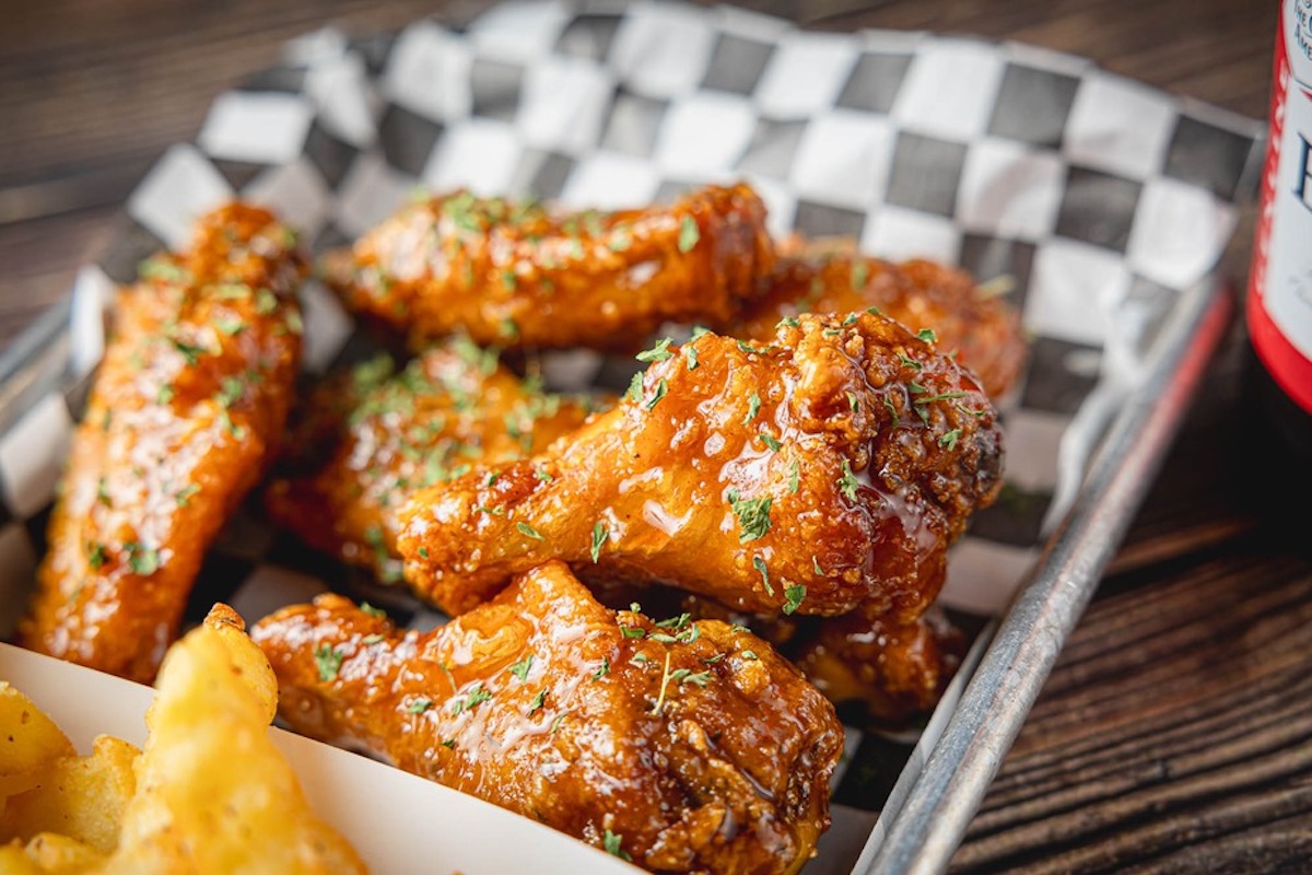 Zesty honey garlic wings at the Wing Boss. | Photo by the Wing Boss