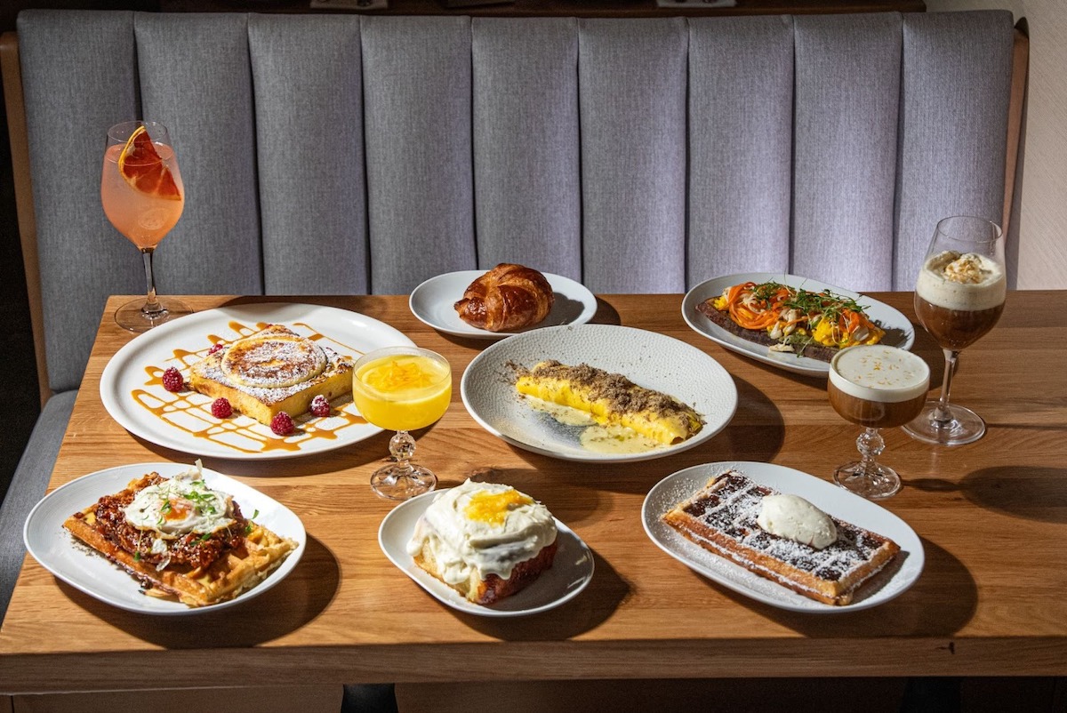 A spread of brunch dishes and morning cocktails at Fielding's Steak. | Photo by Fielding's