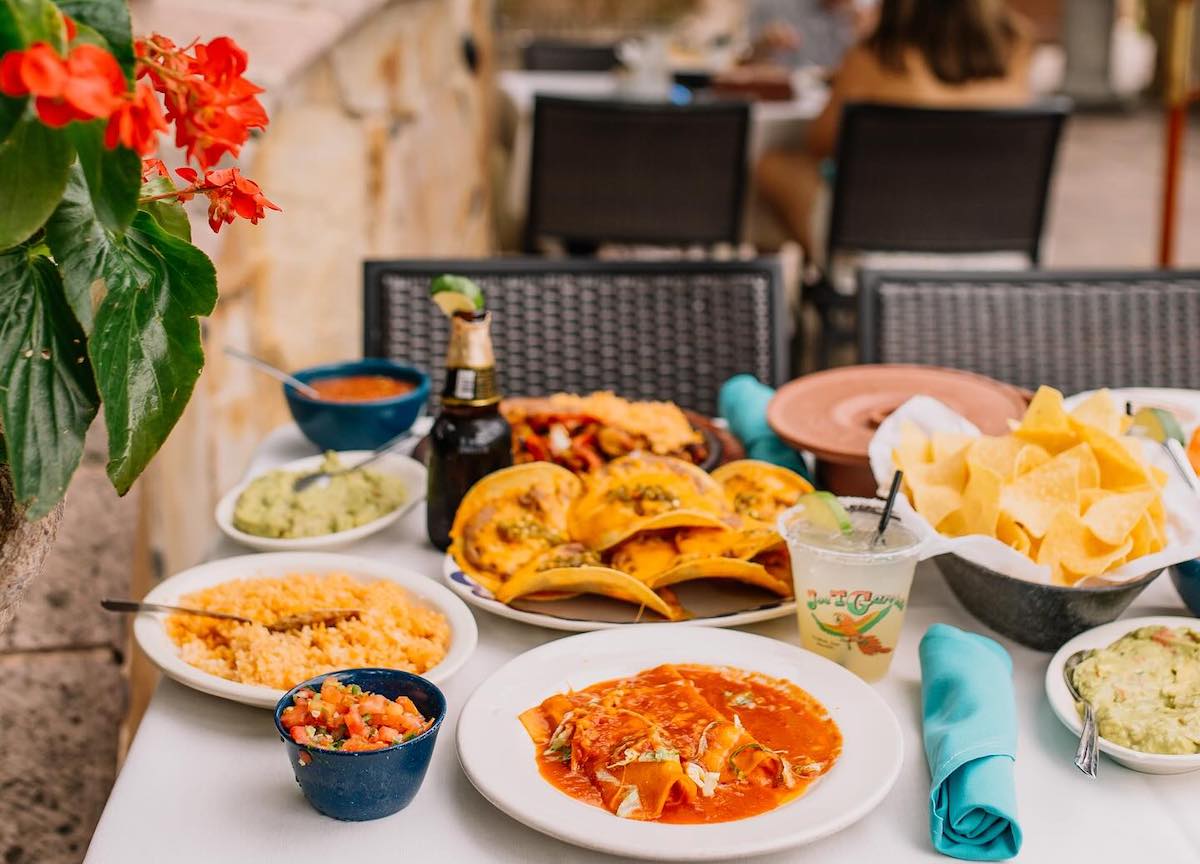 Joe T Garcias - DiningOut A Tex-Mex dinner spread on the patio at Joe T. Garcia's. | Photo by Joe T. Garcia's