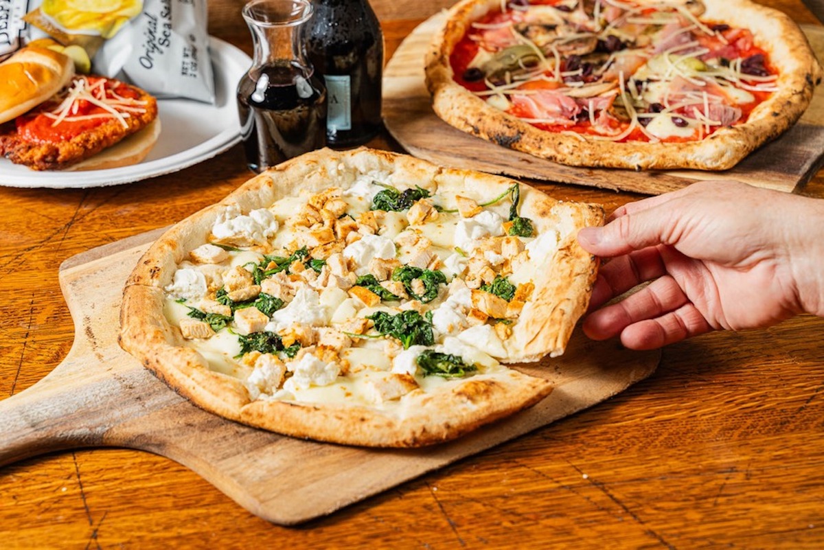 Chicken and spinach pizza at Bellatrino. | Photo by Bellatrino