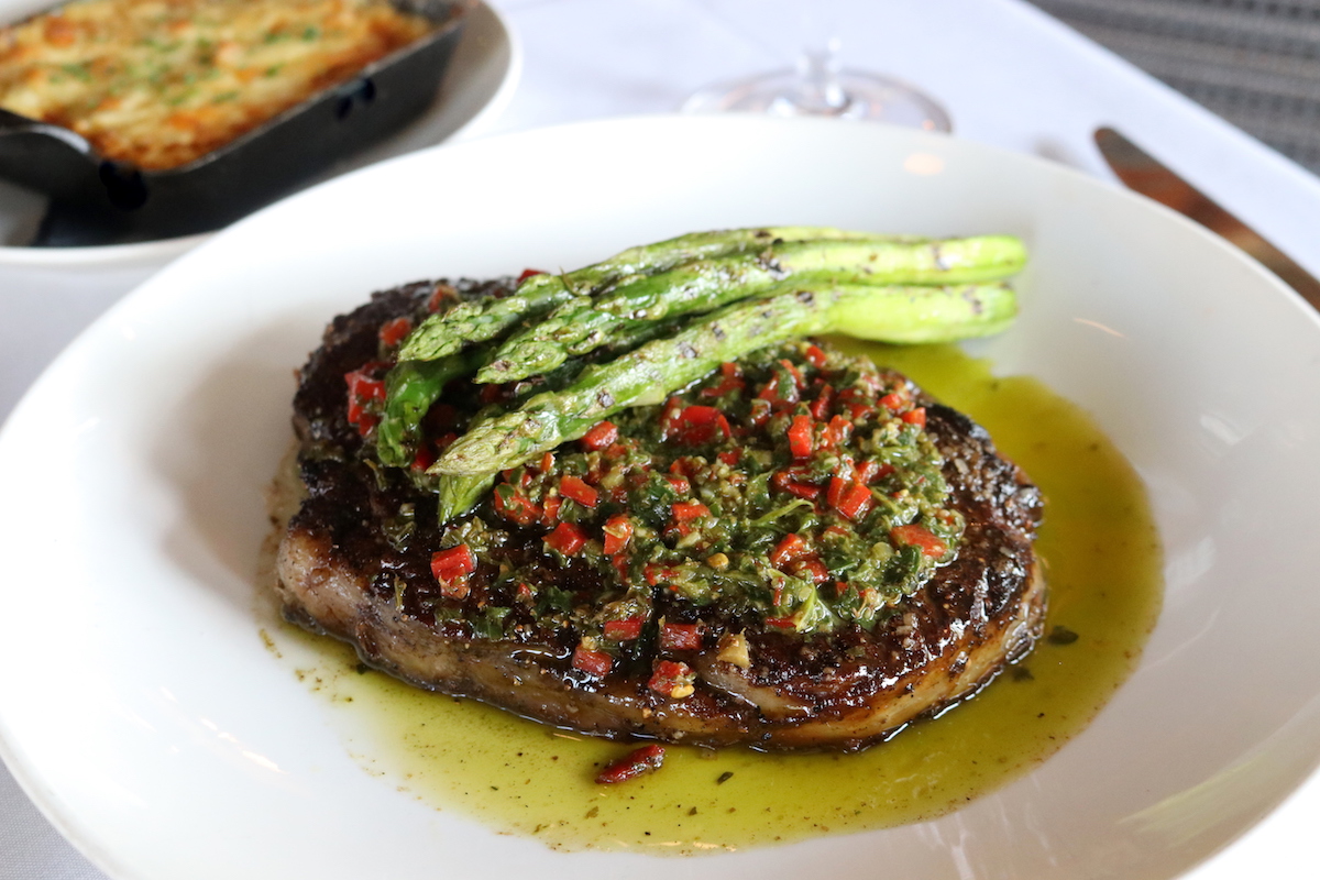 traditional steakhouse experience