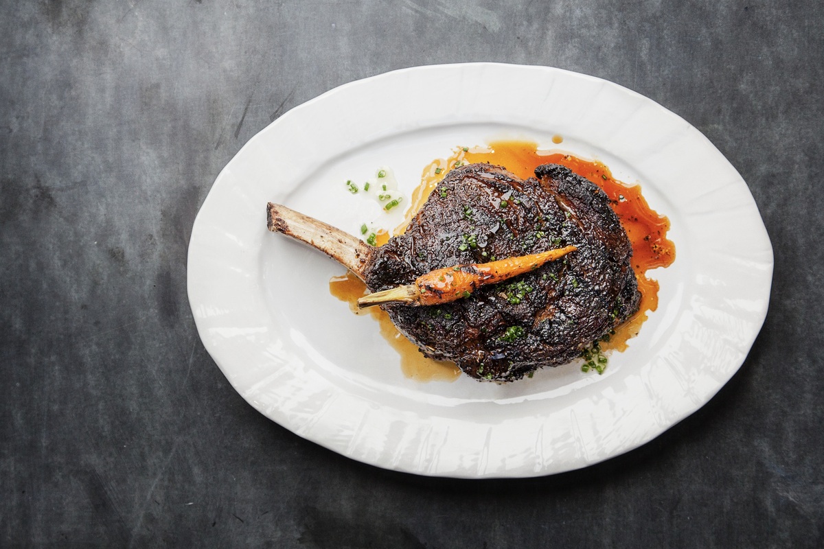 Sample prime, grass-fed, and Wagyu cuts | Photo by TAG Restaurant Group