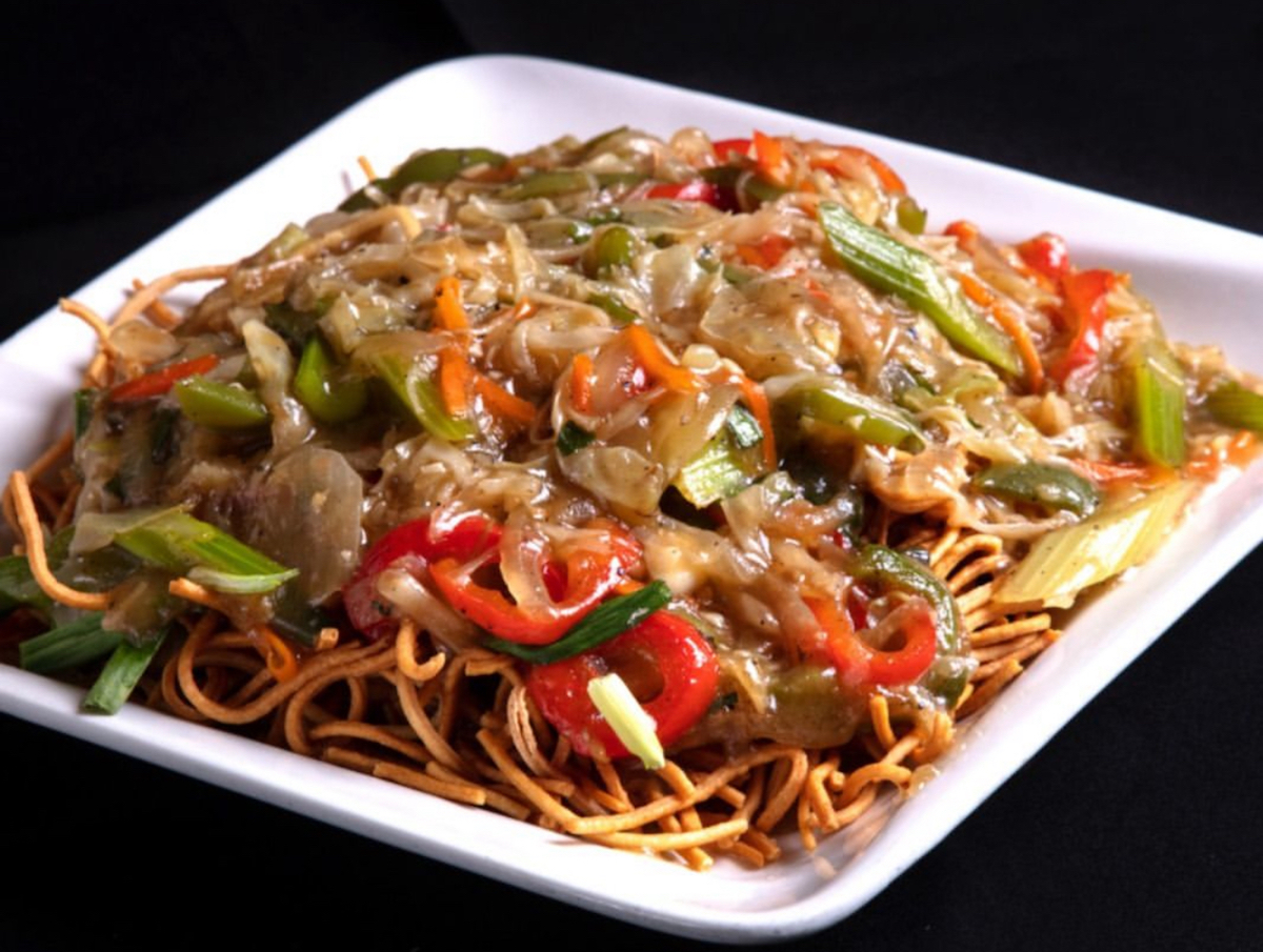 Chinese chop-suey at Aling's Chinese Bistro. | Photo by Aling's Chinese Bistro