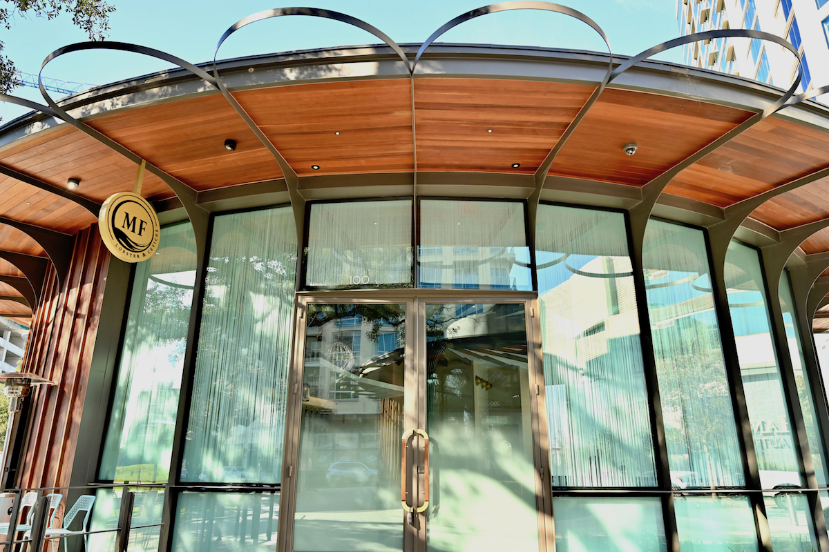 The curved exterior of (now shuttered) MF Lobster. | Photo by Alex Montoya