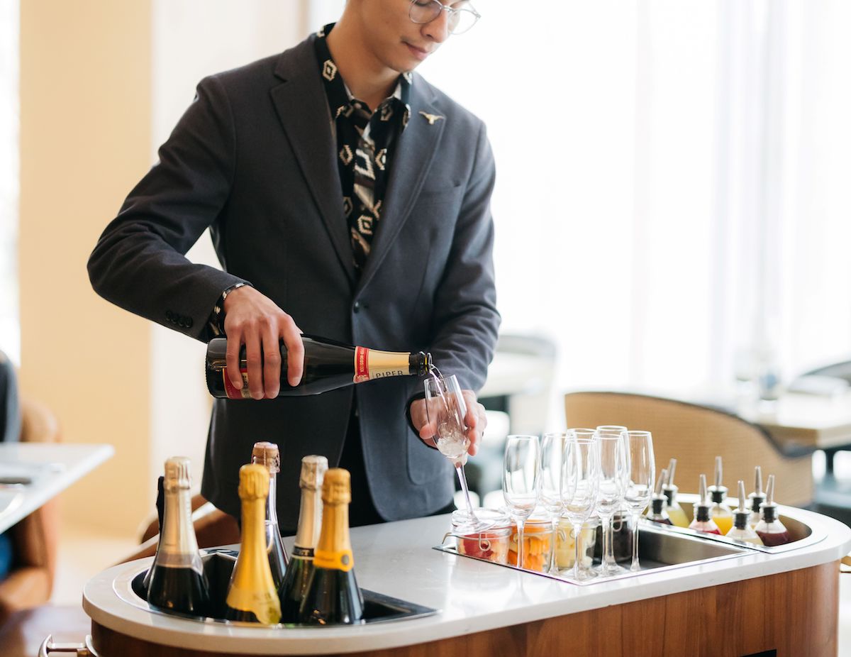 The mimosa trolley at Emilia's. | Photo by Chase Hall