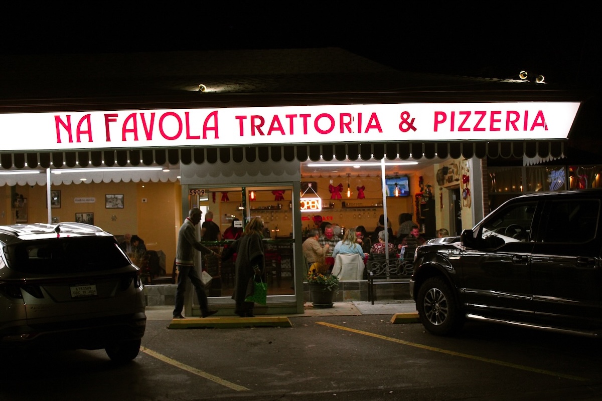 Just your friendly neighborhood Italian joint. | Photo by Na Favola Trattoria & Pizzeria