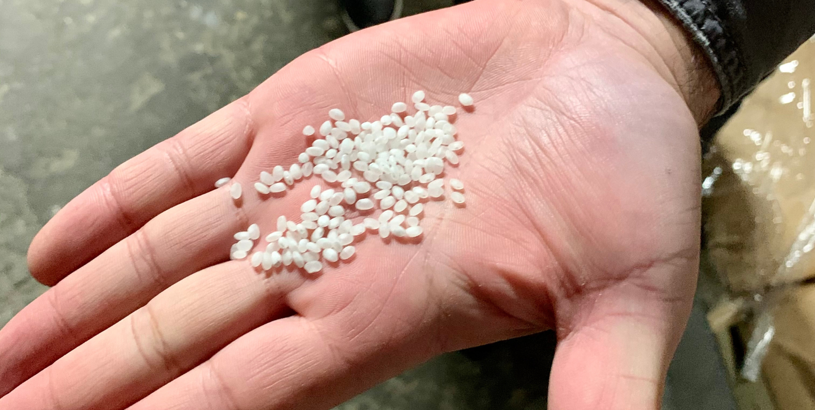 Picture a grain of saké rice like an egg, except the softer part is on the inside rather than the outside. The outermost layer, or shell, is the husk. Beneath the husk, envision the egg white. This layer consists mainly of proteins and fats. During the milling process, this layer is polished away. Deep in the center, like the yolk of an egg, is the rich, hard, starchy epicenter. The more the rice is polished, the easier it is to access this crucial core and the fewer bitter and unpleasant flavors we experience on the palate.