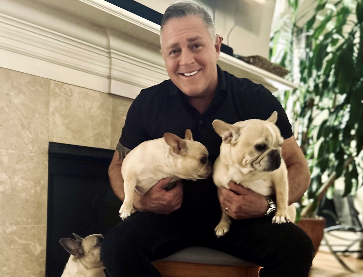 Roman owner, Shannon Scott with his three French bulldogs, Hanna, Piper, and Max. | Photo courtesy of Shannon Scott