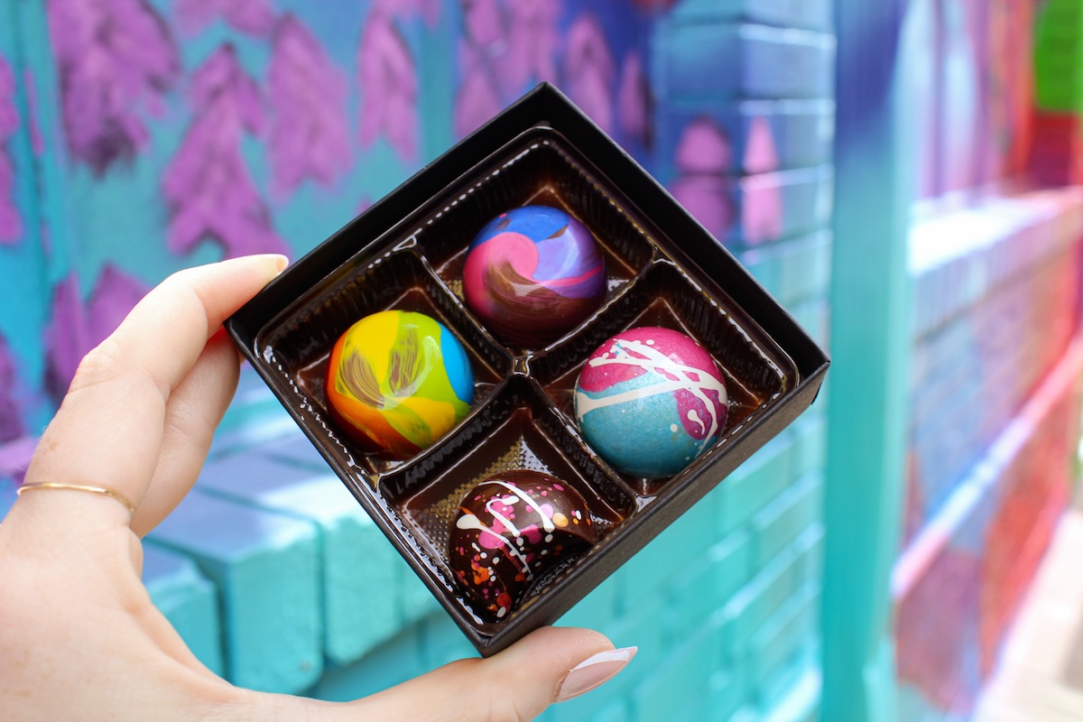 - DiningOut temper chocolate