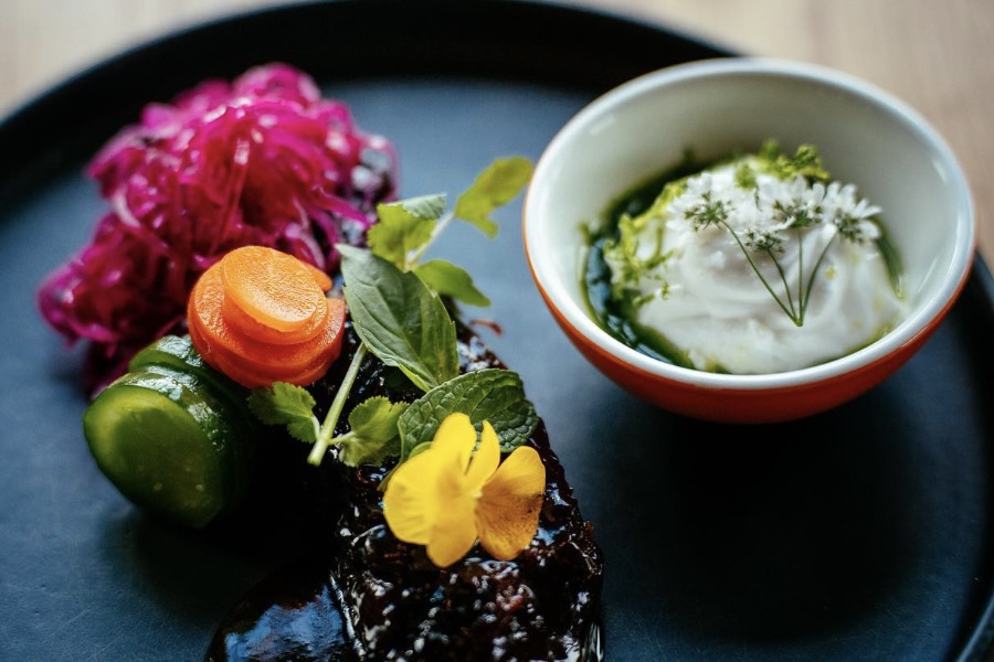 MAS-Mocktails-No-Side-Sipping-You-Mango-Me-Hot-crop-2 - DiningOut This eco-conscious establishment also retained its green star | Photo by The Wolf’s Tailor