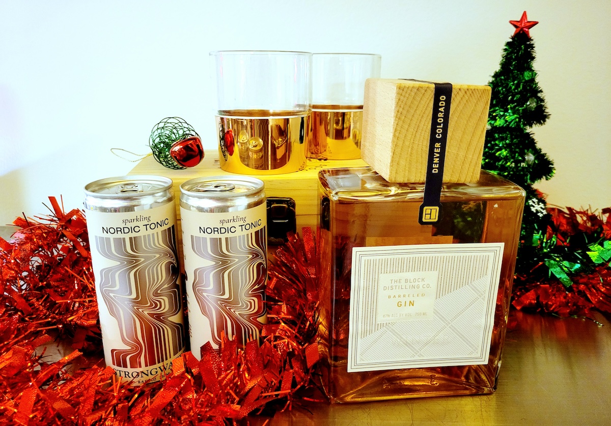 Build a beautiful Winter G&T. | Photo by Linnea Covington