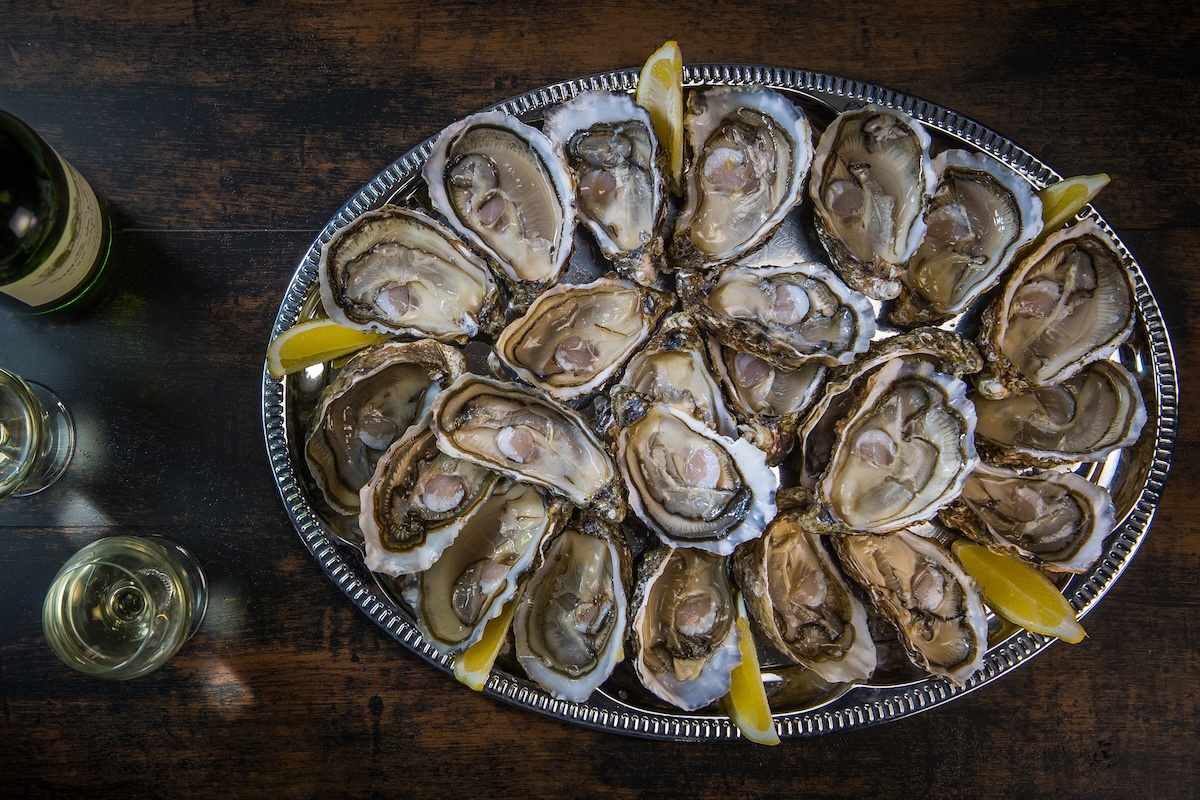 La-Mexicana - DiningOut all the oysters stock image