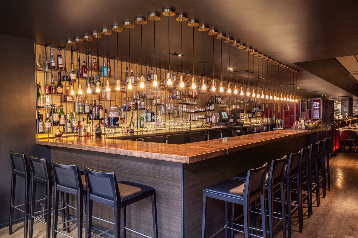 le-colonial - DiningOut The bar is just as nice as the dining area. | Photo by Joni Schrantz