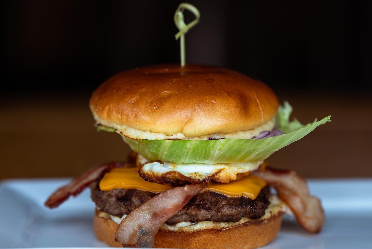 IMG_3953 - DiningOut The Hornet may be closing, but the burger will aways be remembered. | Photo by The Hornet