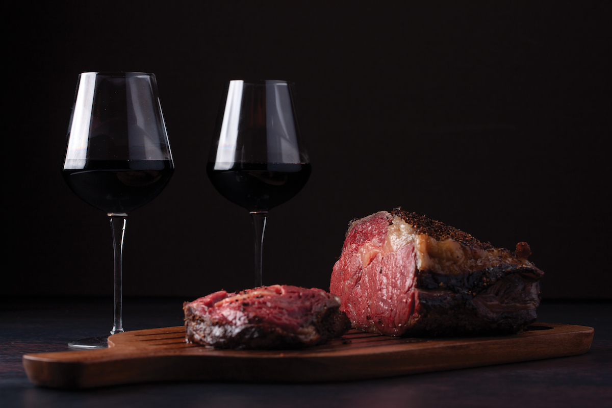 Prime rib at 1932 Cattleman's Club. | Photo by Fertitta Entertainment