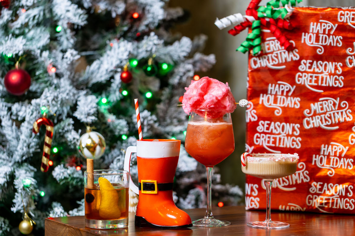 Cocktails in festive glassware at Lyric Market's Jingle & Mingle. | Photo by Andrew Hemingway