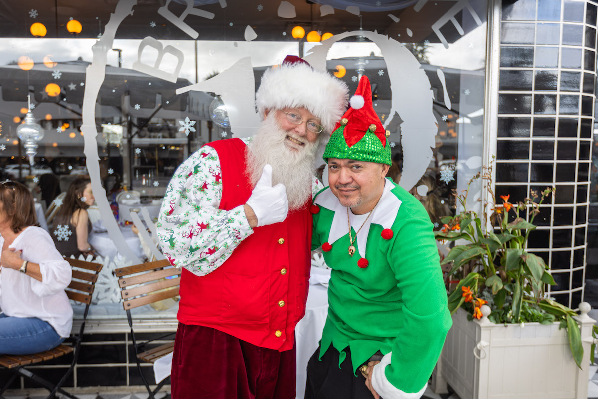 Santa poses at the Le Brunch de Funk at Brasserie 19. | Photo by Andrew Hemingway