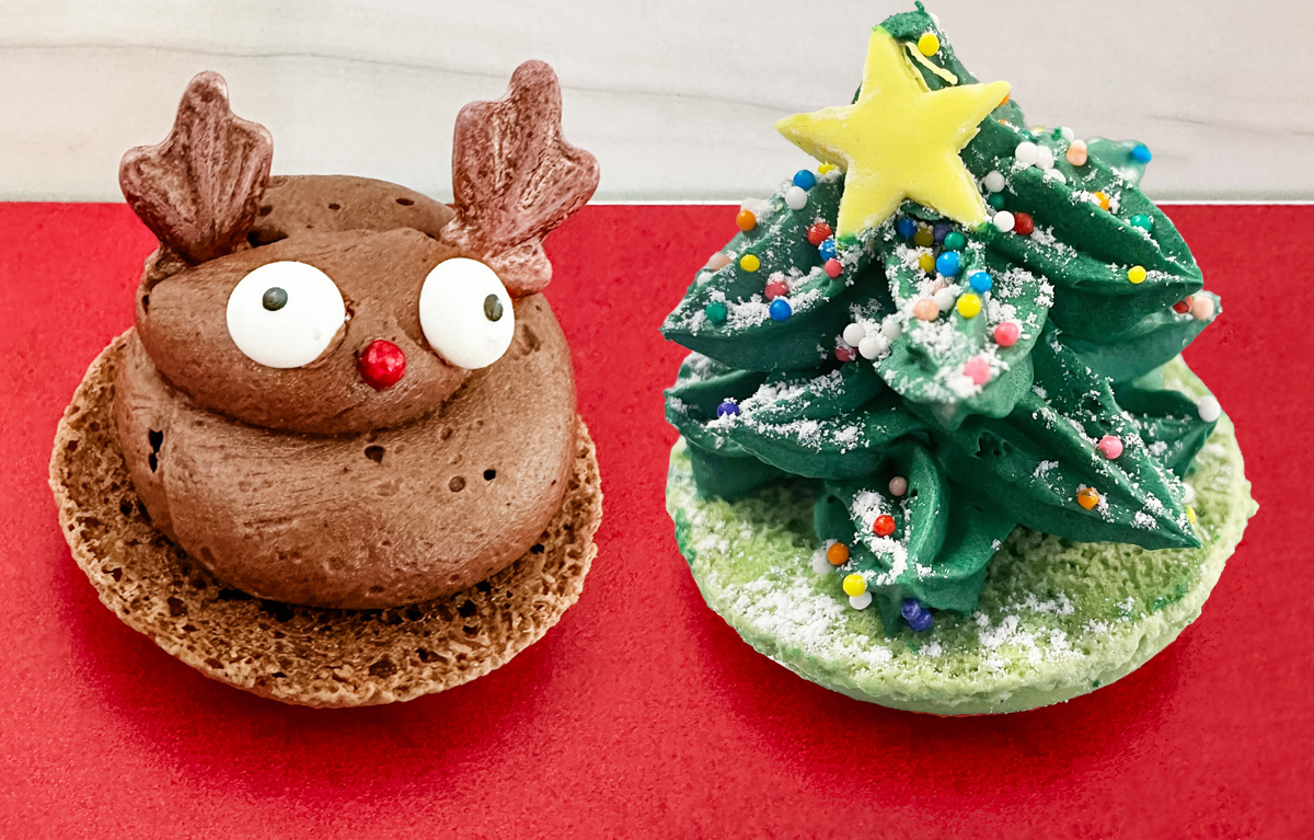HSP_ReindeerPoop_XmasTree - DiningOut Reindeer poop and Christmas tree macarons at Haute Sweets Patisserie. | Photo by Haute Sweets Patisserie