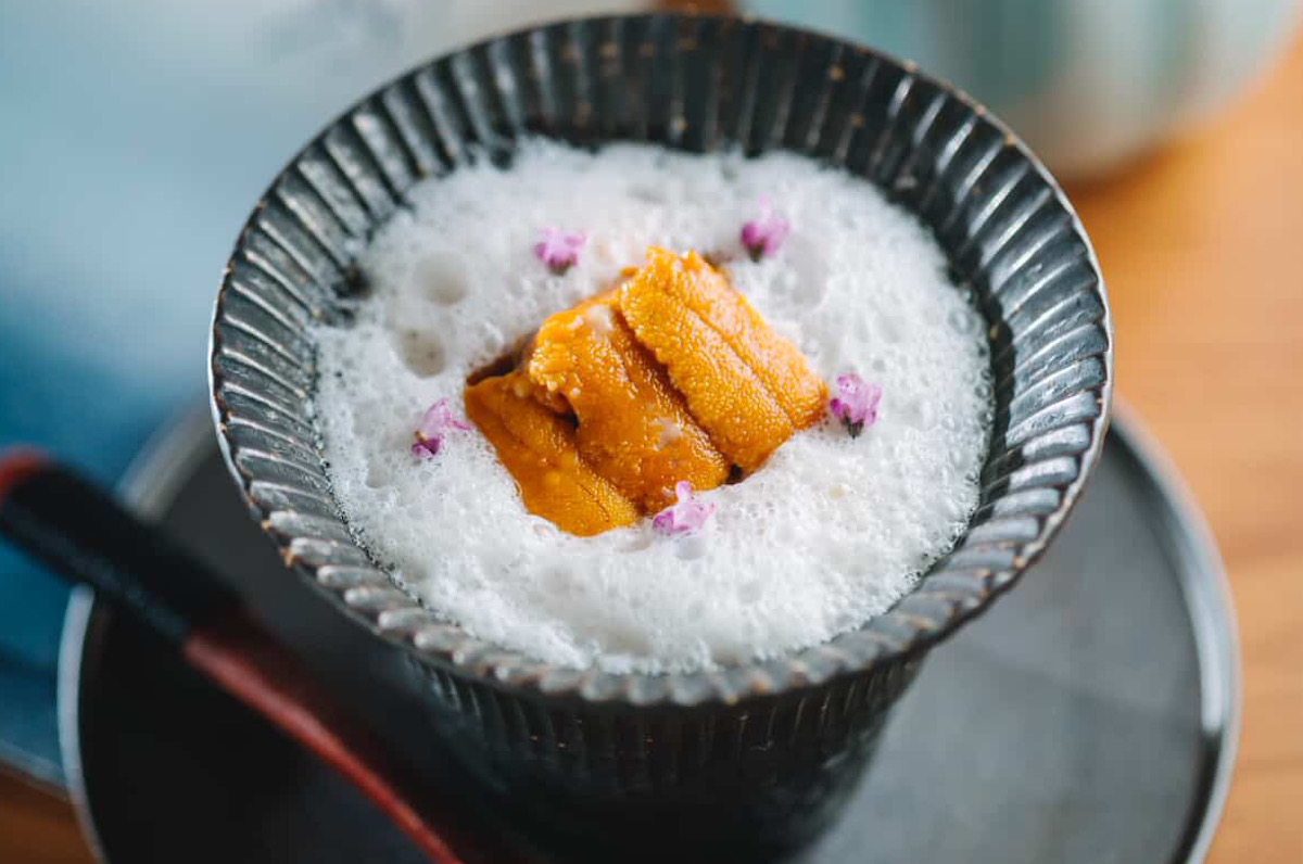 Uni course at Sushi Kozy. | Photo by ThaninPhoto.com