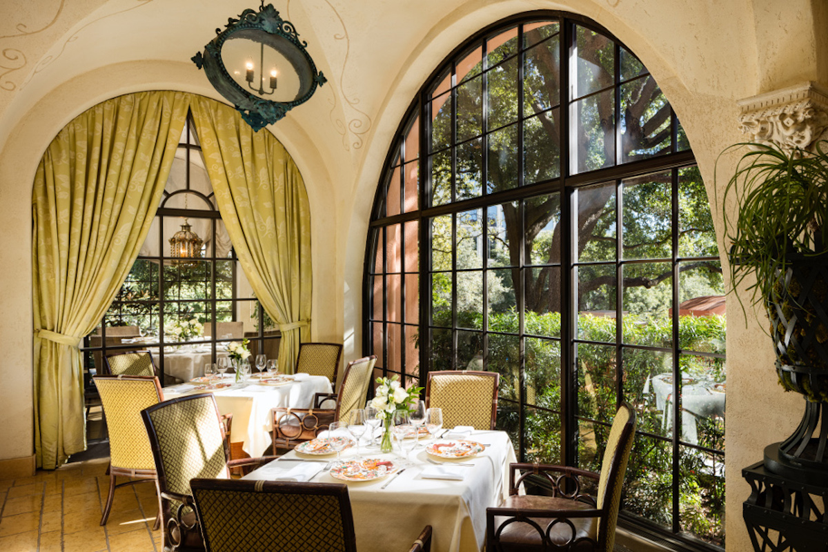 Picturesque views from the veranda to ring in the new year at the Rosewood Mansion on Turtle Creek. | Photo by Rosewood Mansion on Turtle Creek