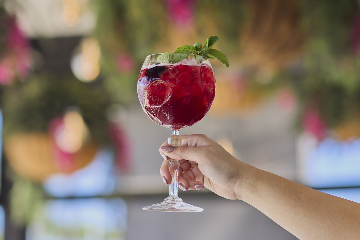 The La Mora di Zanti mocktail made with  La Mora di Zanti, made with Seedlip Garden at Zanti Cucina Italiana. | Photo by Zanti Cucina Italiana