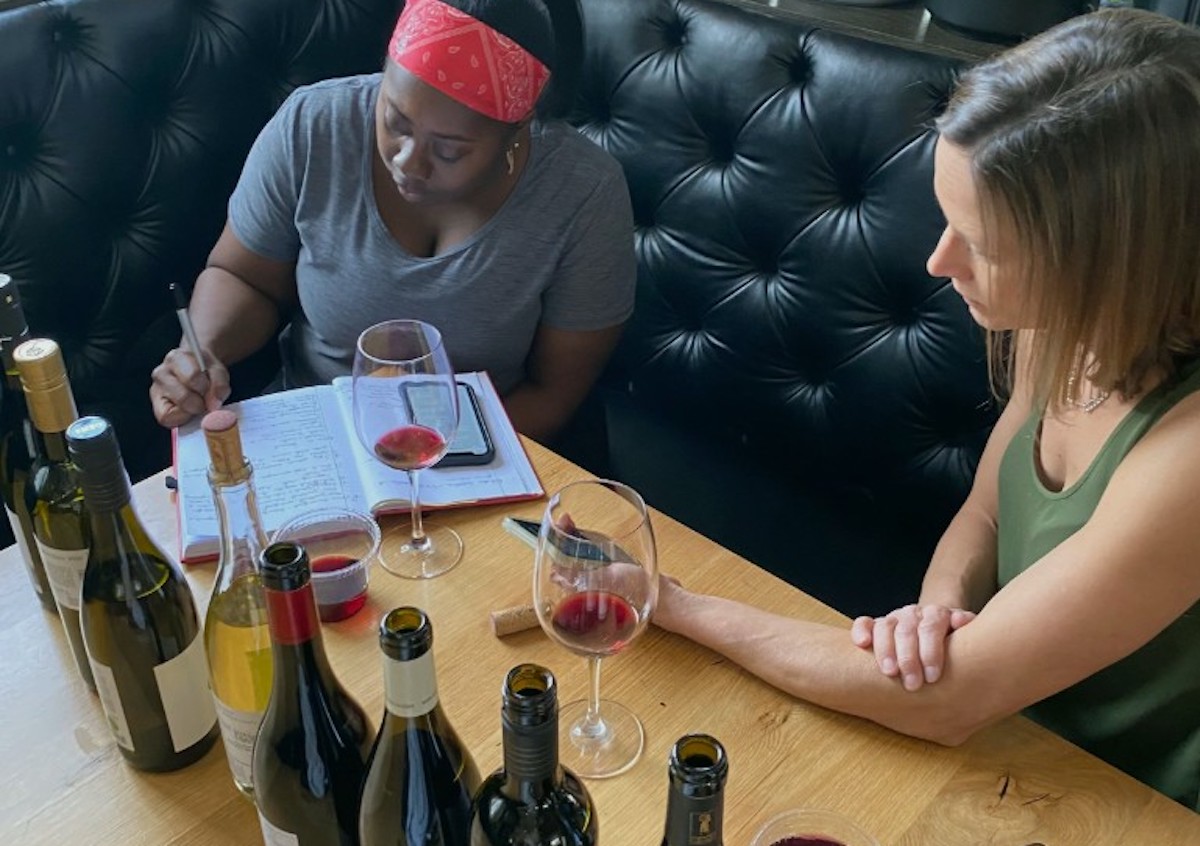 Wine tasting session at the Vibrary. | Photo by the Vibrary