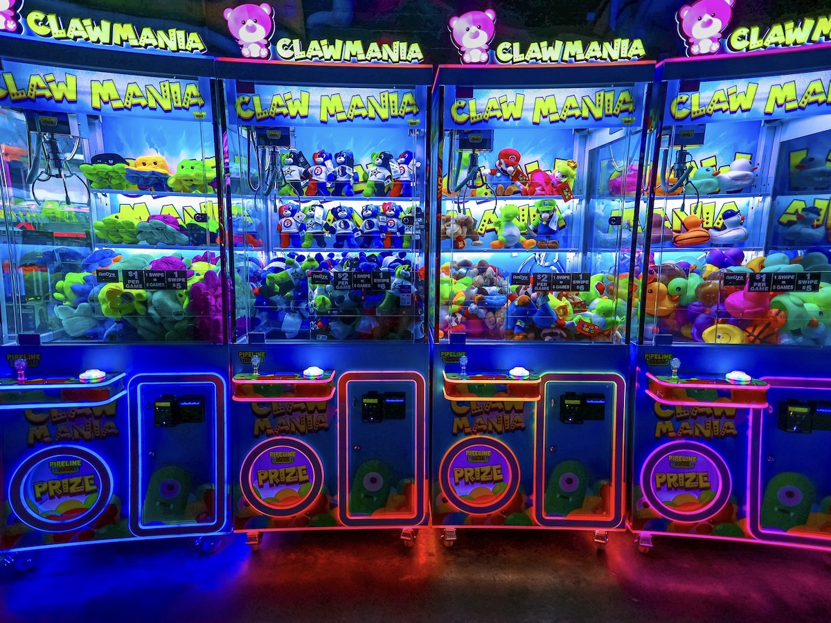 Clawmania machines at Select Start. | Photo by Select Start