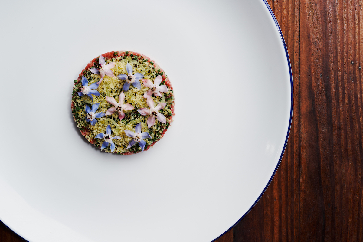 Beef tartare at Kimball House. | Photo by Andrew Thomas Lee