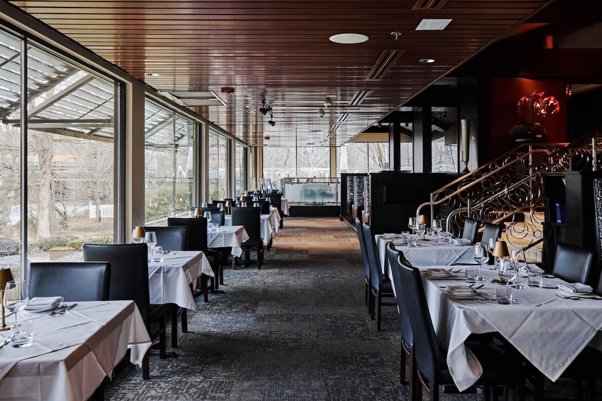 The ligh-filled interiors of Ray's on the River. | Photo by Ray's on the River