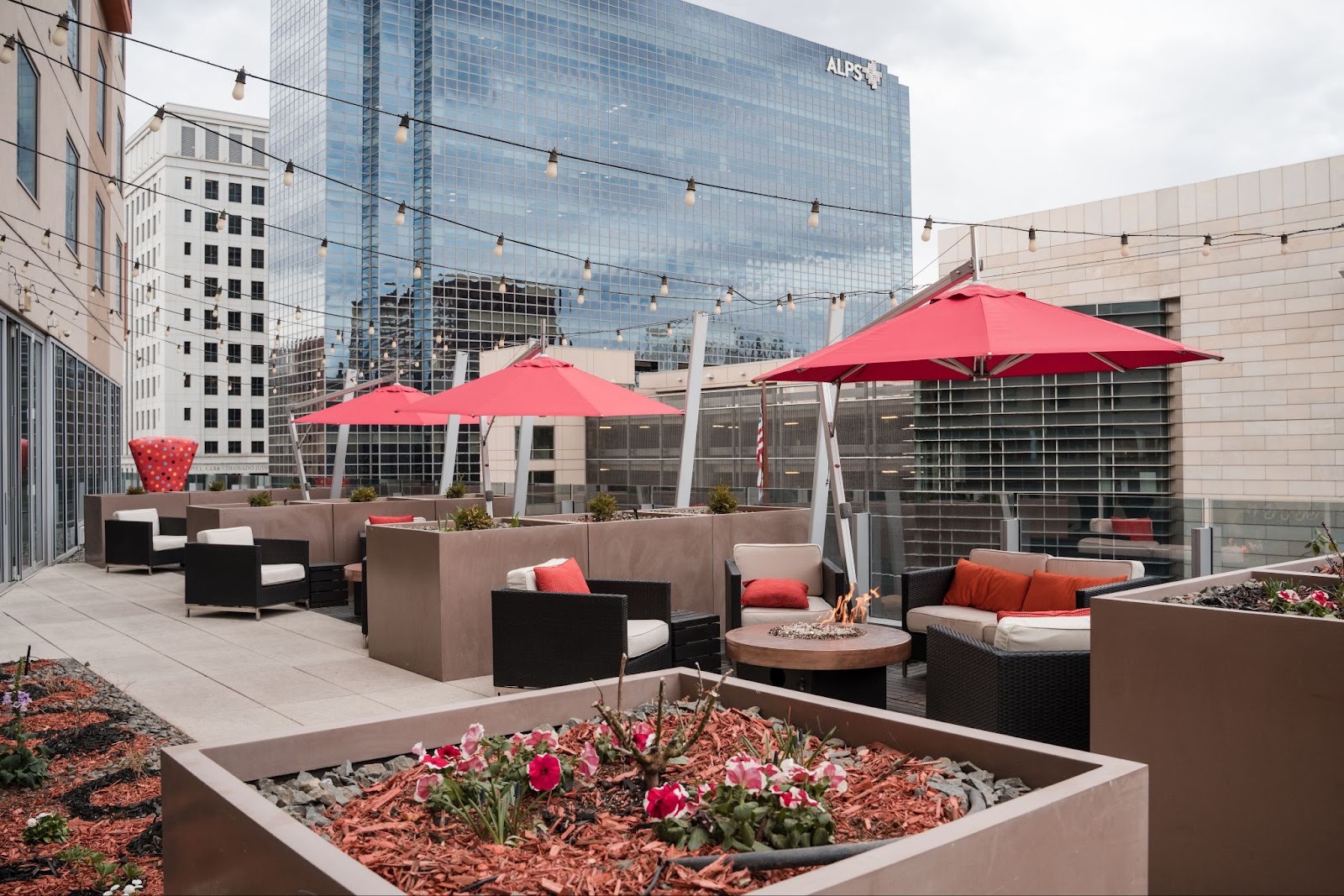 The Art Hotel’s restaurant will welcome Easter diners | Photo by Fire Restaurant & Lounge - DiningOut The Art Hotel’s restaurant will welcome Easter diners | Photo by Fire Restaurant & Lounge