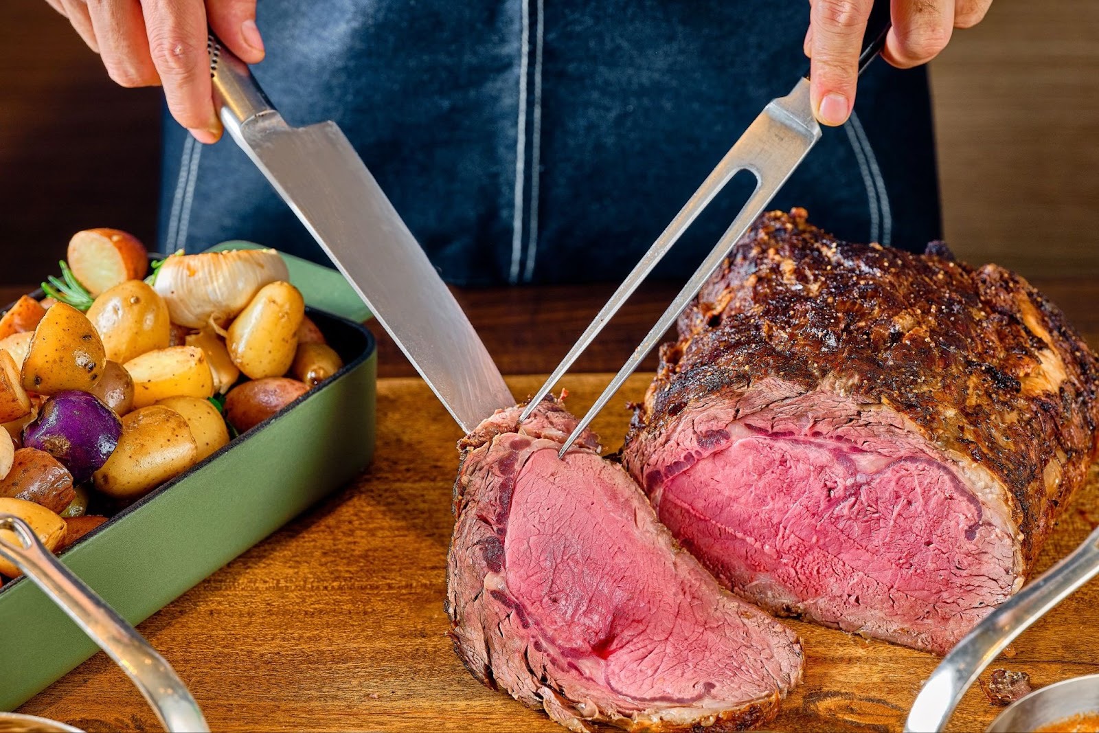 Don’t miss Former Saint’s carving station | Photo by Former Saint Craft Kitchen & Taps - DiningOut Don’t miss Former Saint’s carving station | Photo by Former Saint Craft Kitchen & Taps