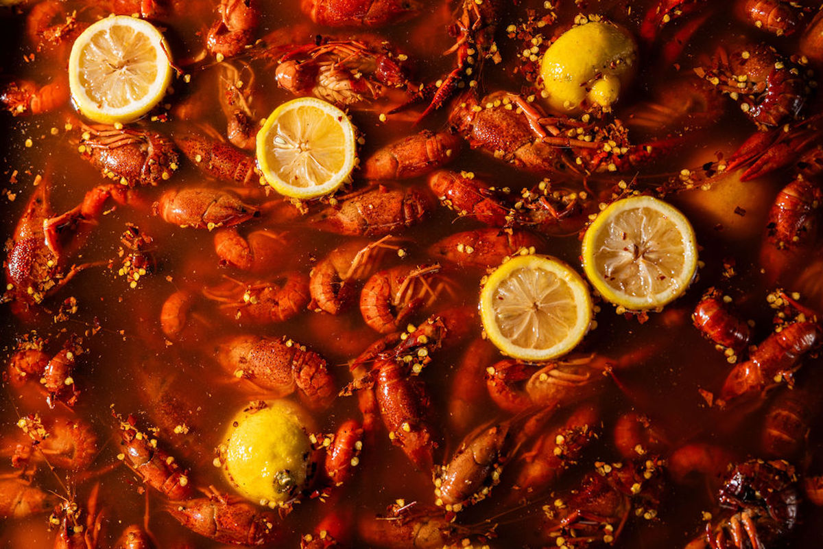 Crawfish boil at Razzoo's. | Photo by Kathy Tran