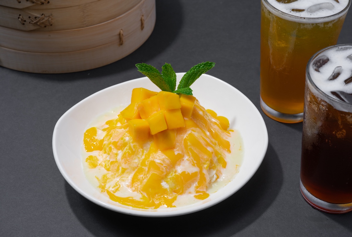 Make sure to try the Mango Shaved Ice. | Photo courtesy of Din Tai Fung