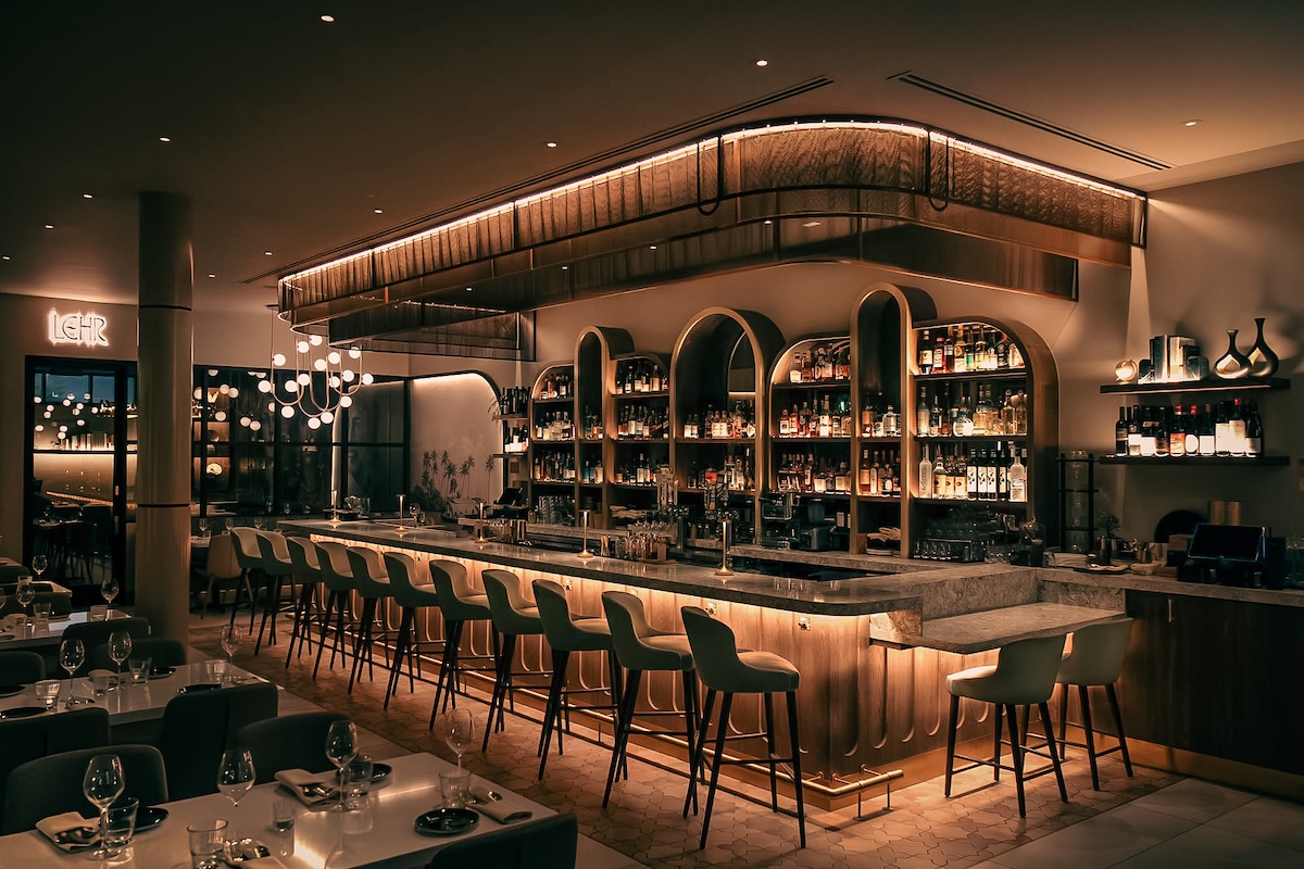The elegant bar at one of the hottest restaurants in town. | Photo courtesy of INDIBAR