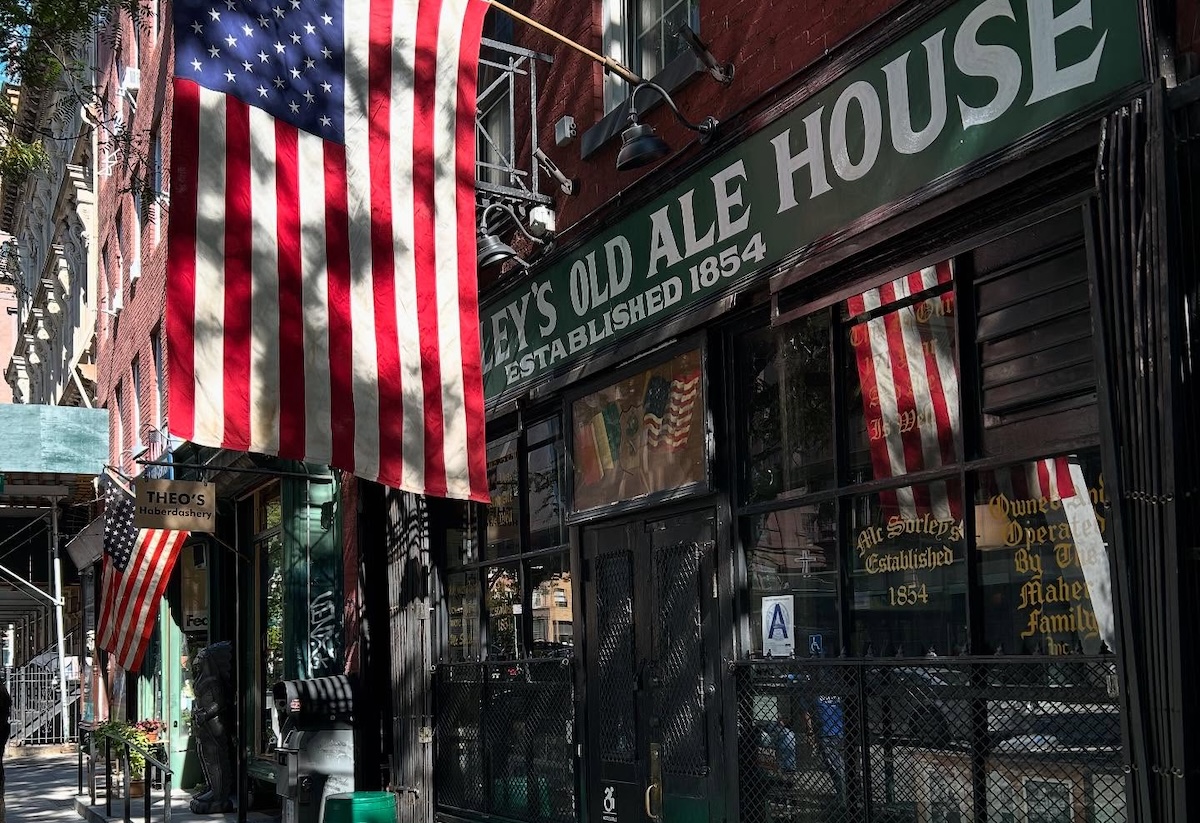 McSorleys_Ale_house_NYC - DiningOut McSorley's is the oldest bar in NYC. | Photo courtesy of McSorely's Old Ale House