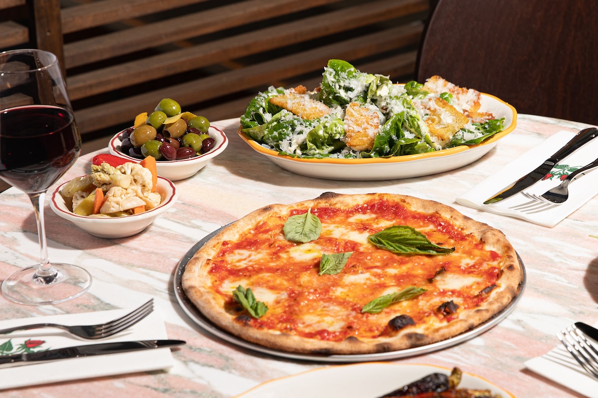 NYC_Ziggys Roman Cafe_pizza - DiningOut You can't go wrong with good pizza. | Photo courtesy of Ziggy's Roman Cafe