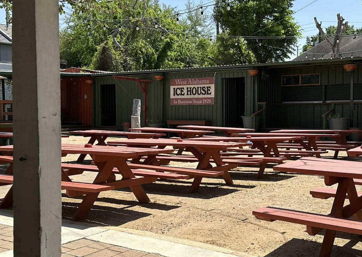Ample open-air seating on the patio at West Alabama Ice House. | Photo by West Alabama Ice House