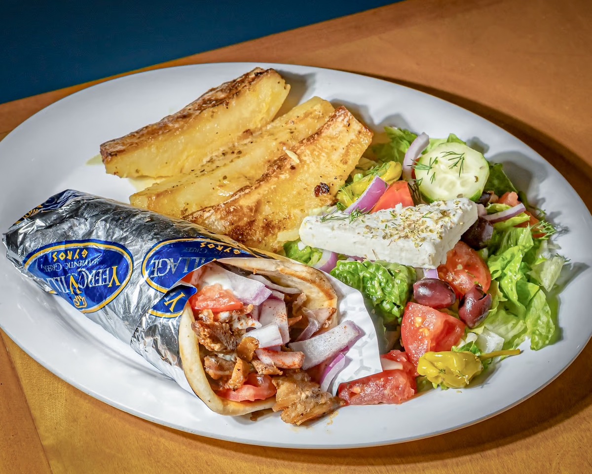 Neatly packed gyro with potatoes and salad at Yeero Village. | Photo by Yeero Village