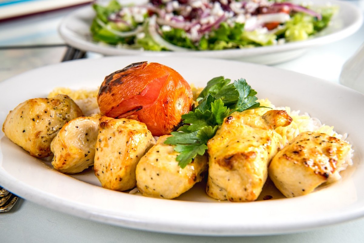 Chicken kabobs over rice at Maximo’s Gyro and Kabob. | Photo by Maximo’s Gyro and Kabob