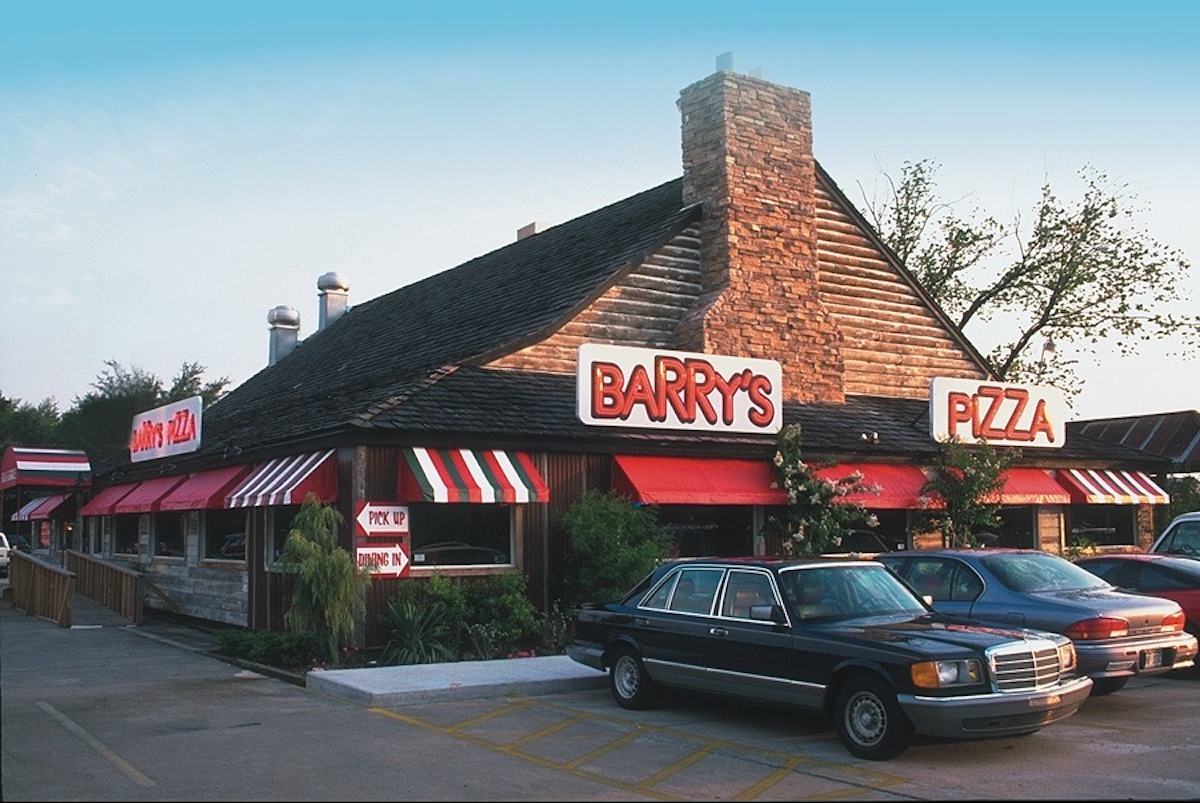 Barry’s Pizza, a longtime Houston favorite remembered for its deep dish pies and family-friendly atmosphere, is among the nostalgic restaurant comebacks readers requested most. | Photo by Barry's Pizza
