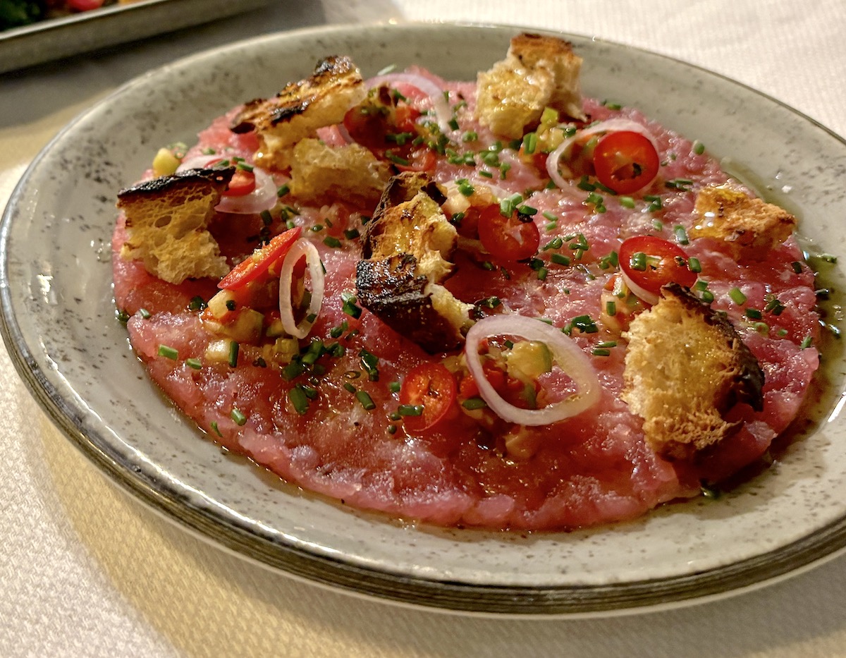 Tuna carpaccio at Alára. | Photo by Courtney E. Smith