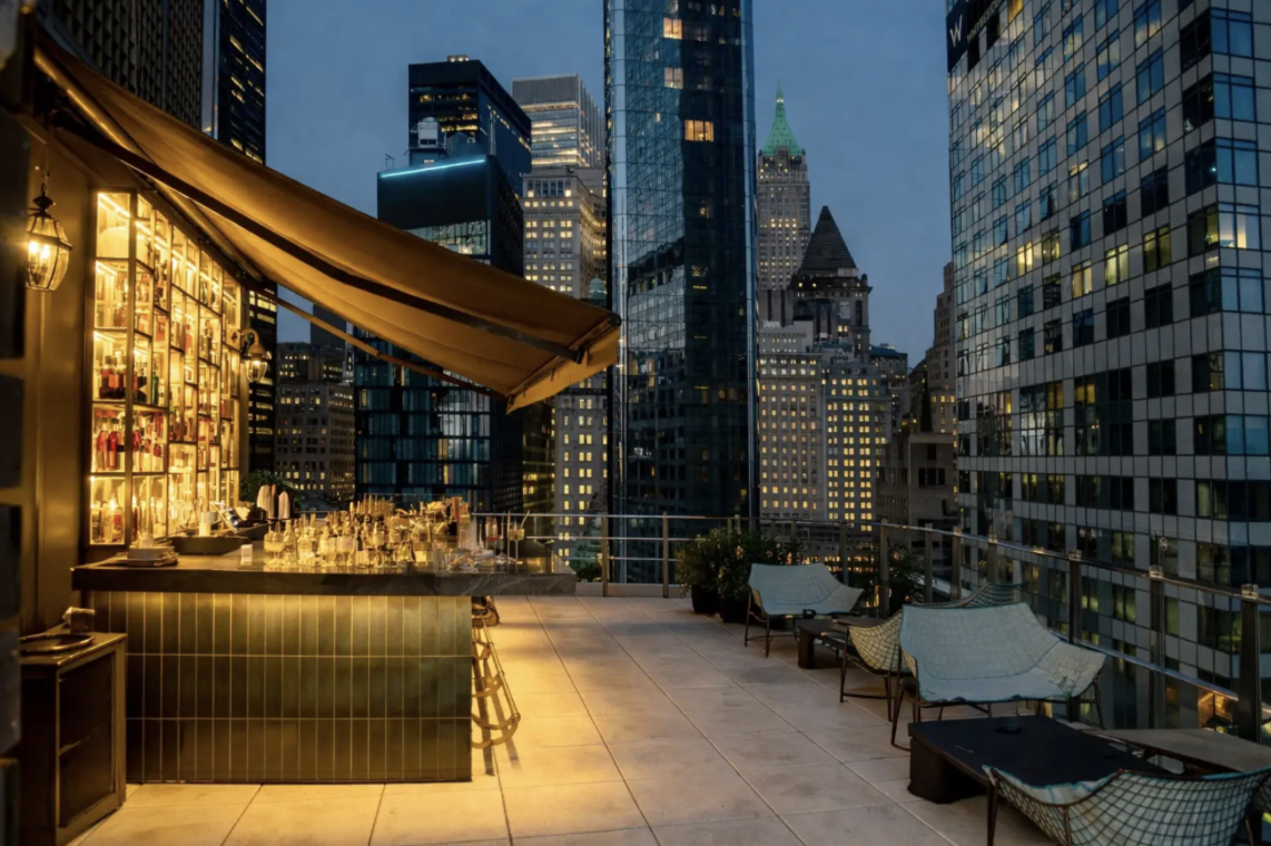 The Golden Hour at One40 indeed brings out that daily magic hour. | Photo courtesy of One40 - DiningOut The Golden Hour at One40 indeed brings out that daily magic hour. | Photo courtesy of One40