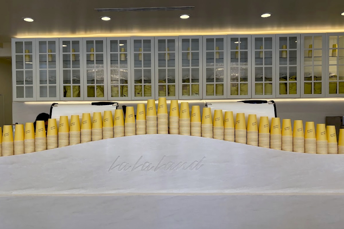 The pops of yellow here are meant to bring out happiness. | Photo courtesy of La La Land