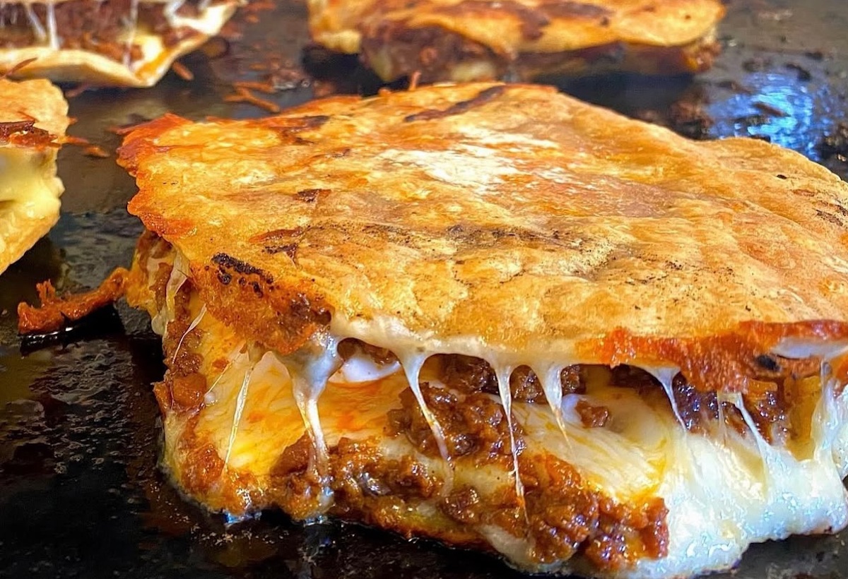 Choriqueso on the grill at Pollo Primo. | Photo by Pollo Primo