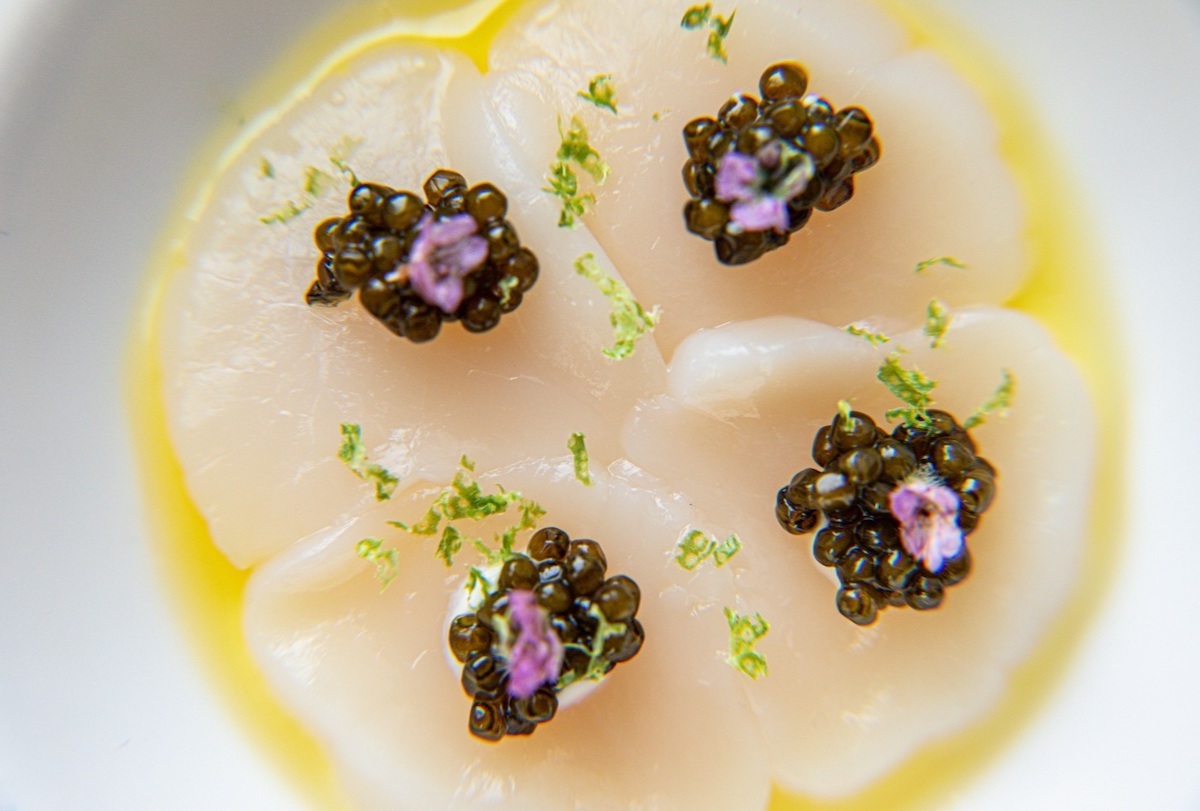 Tomo scallops. | Photo by Resto Experience